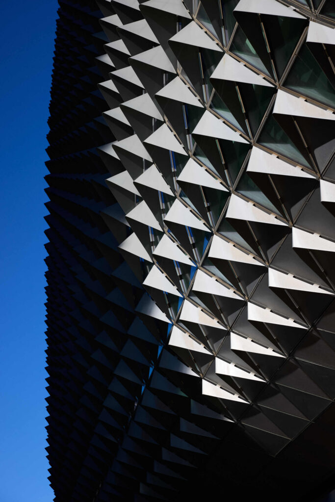The outside of the SAHMRI building